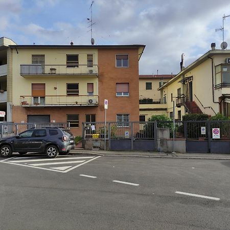 شقة Casa Rolda سيستو فيورنتينو المظهر الخارجي الصورة